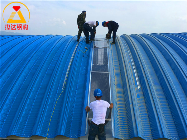 福建倉(cāng)間罩棚拱形屋面